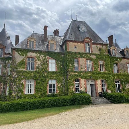 Chateau De Bostz Besson Exterior foto